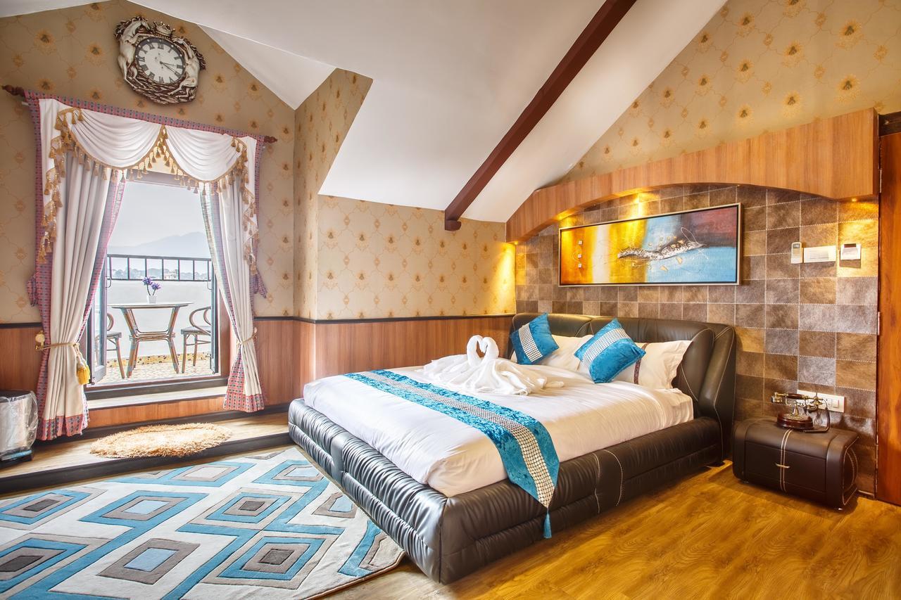 รอยัล เอ็มไพร์ บูทิก โฮเต็ล Hotel กาฐมาณฑุ ภายนอก รูปภาพ